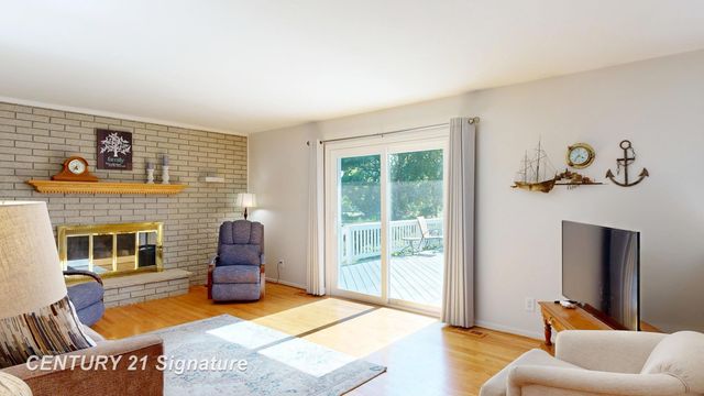 2399 Plainview Drive, Flushing, MI 48433