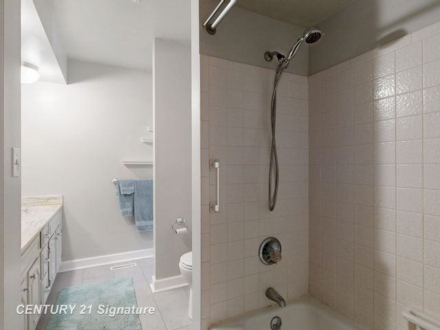 2399 Plainview Drive, Flushing, MI 48433