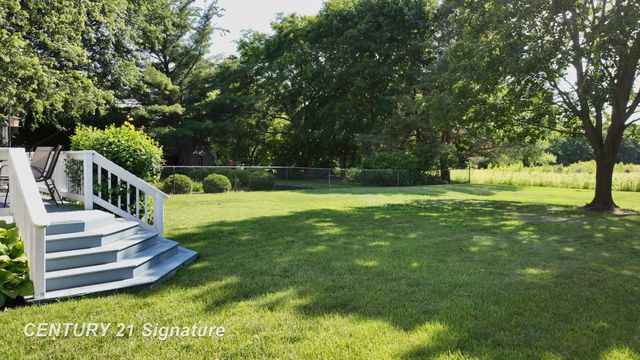 2399 Plainview Drive, Flushing, MI 48433