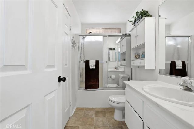 2515 Gemstone, Palmdale, CA 93551