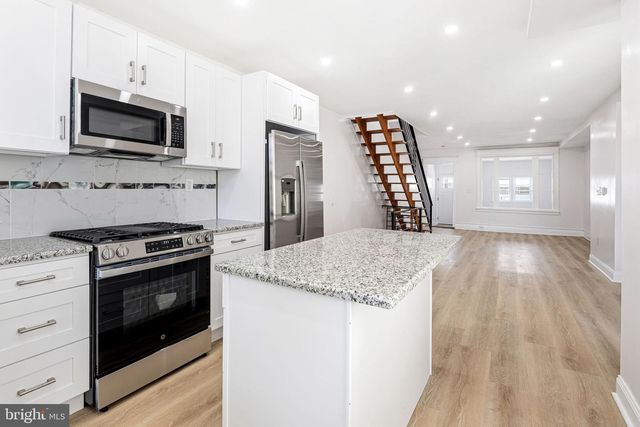 5520 GREENWAY AVE, Philadelphia, PA 19143