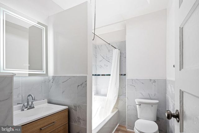 5520 GREENWAY AVE, Philadelphia, PA 19143