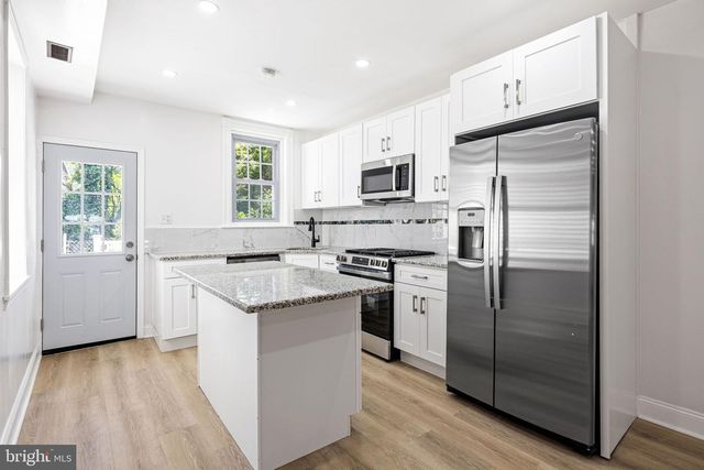 5520 GREENWAY AVE, Philadelphia, PA 19143