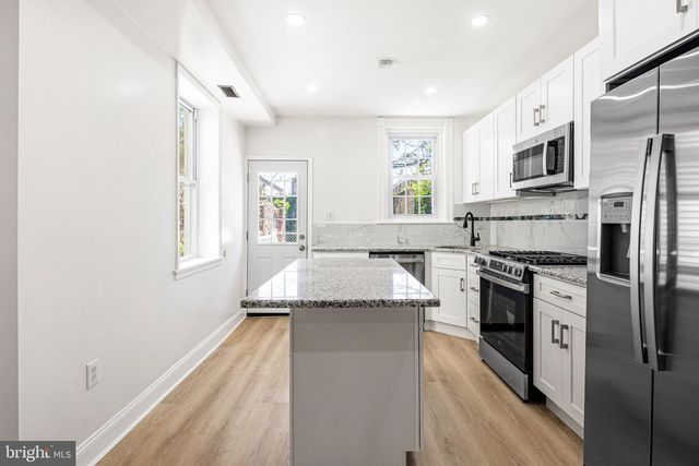 5520 GREENWAY AVE, Philadelphia, PA 19143
