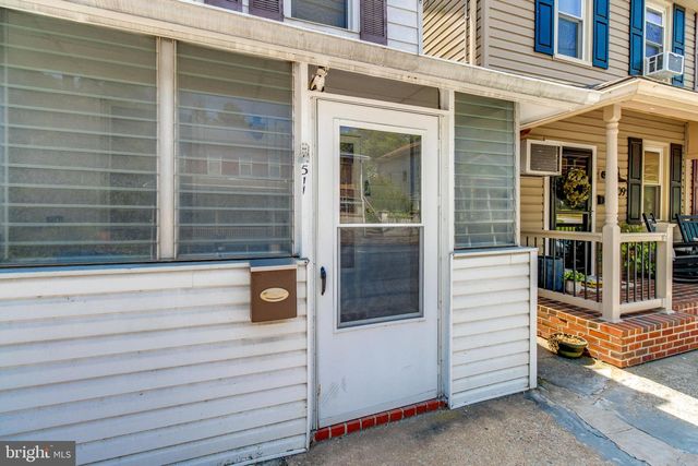 511 E MARKET ST, Marietta, PA 17547