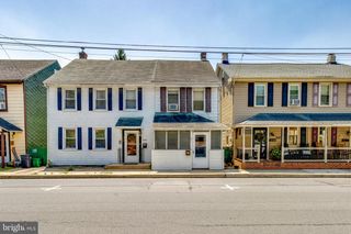 511 E MARKET ST, Marietta, PA 17547