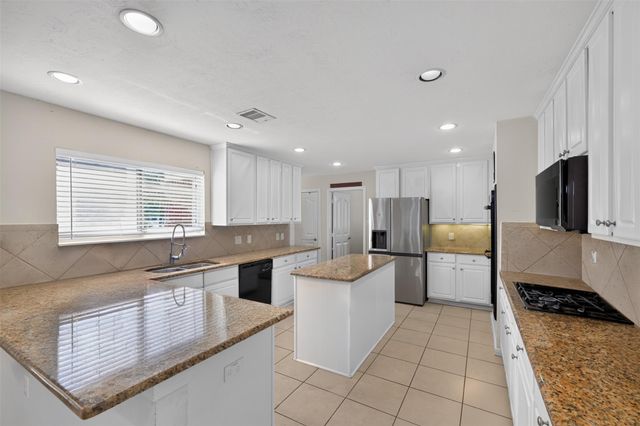 6531 Palo Duro Drive, Manvel, TX 77578