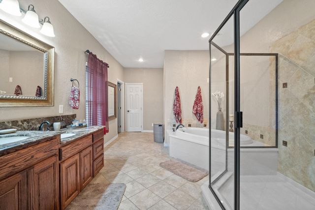 1114 S Crockett Street, Sherman, TX 75090