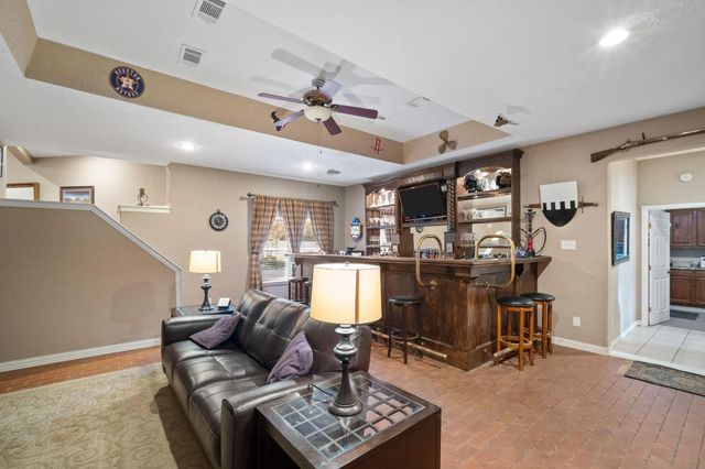 1114 S Crockett Street, Sherman, TX 75090