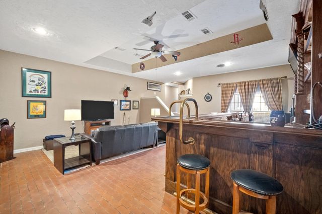 1114 S Crockett Street, Sherman, TX 75090