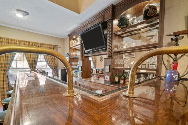 1114 S Crockett Street, Sherman, TX 75090