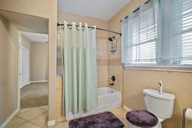 1114 S Crockett Street, Sherman, TX 75090