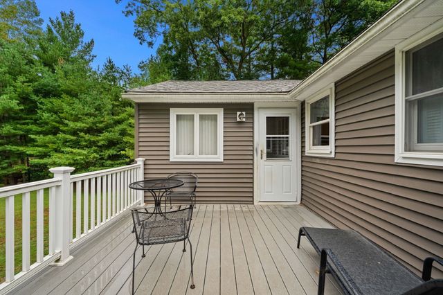 240 Central St, North Reading, MA 01864