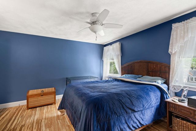 240 Central St, North Reading, MA 01864