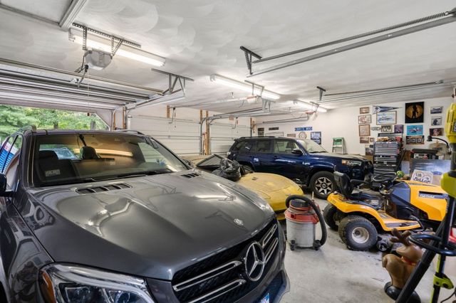 240 Central St, North Reading, MA 01864