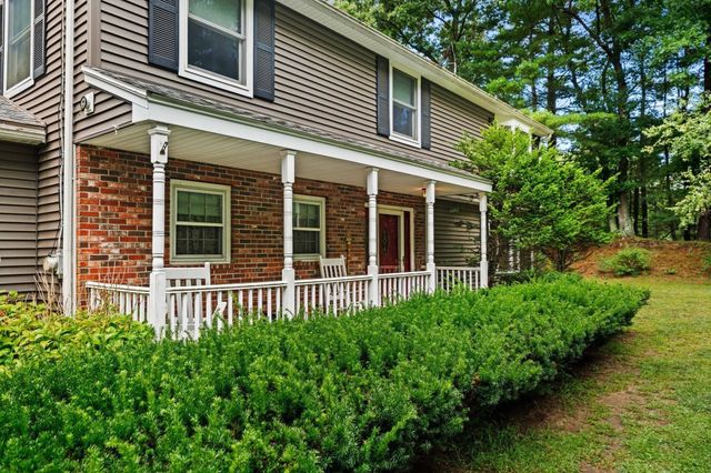 240 Central St, North Reading, MA 01864