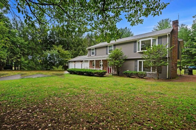 240 Central St, North Reading, MA 01864