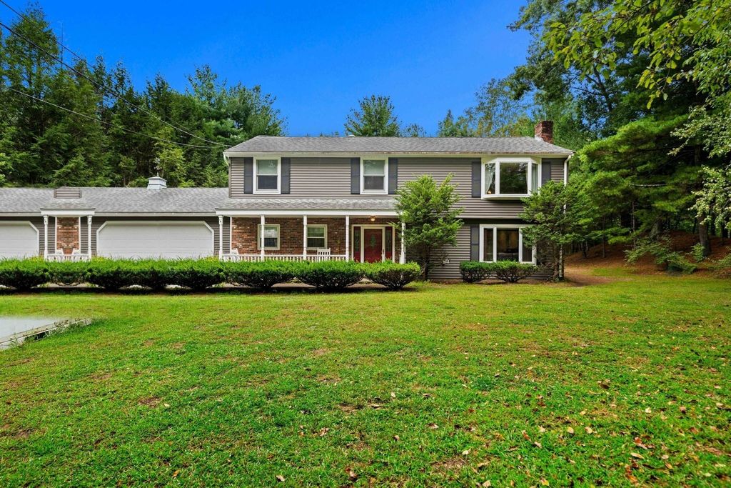 240 Central St, North Reading, MA 01864