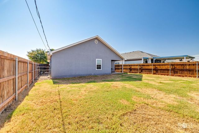3130 Juanita Avenue, San Angelo, TX 76901