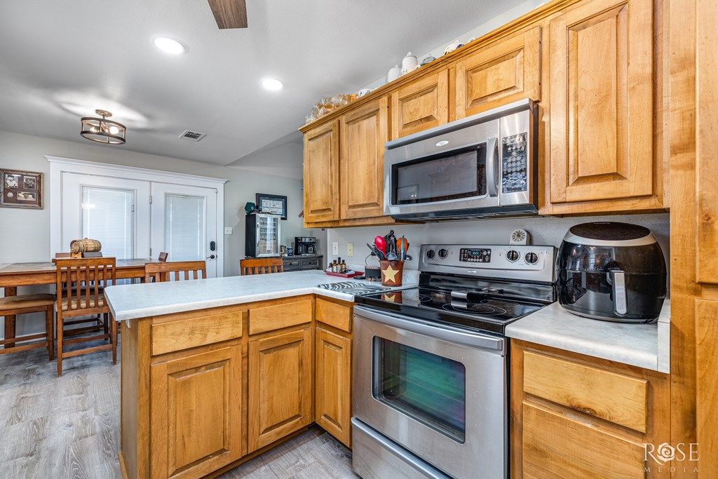 Image 14 of property listing at 3130 Juanita Ave, San Angelo, TX 76901