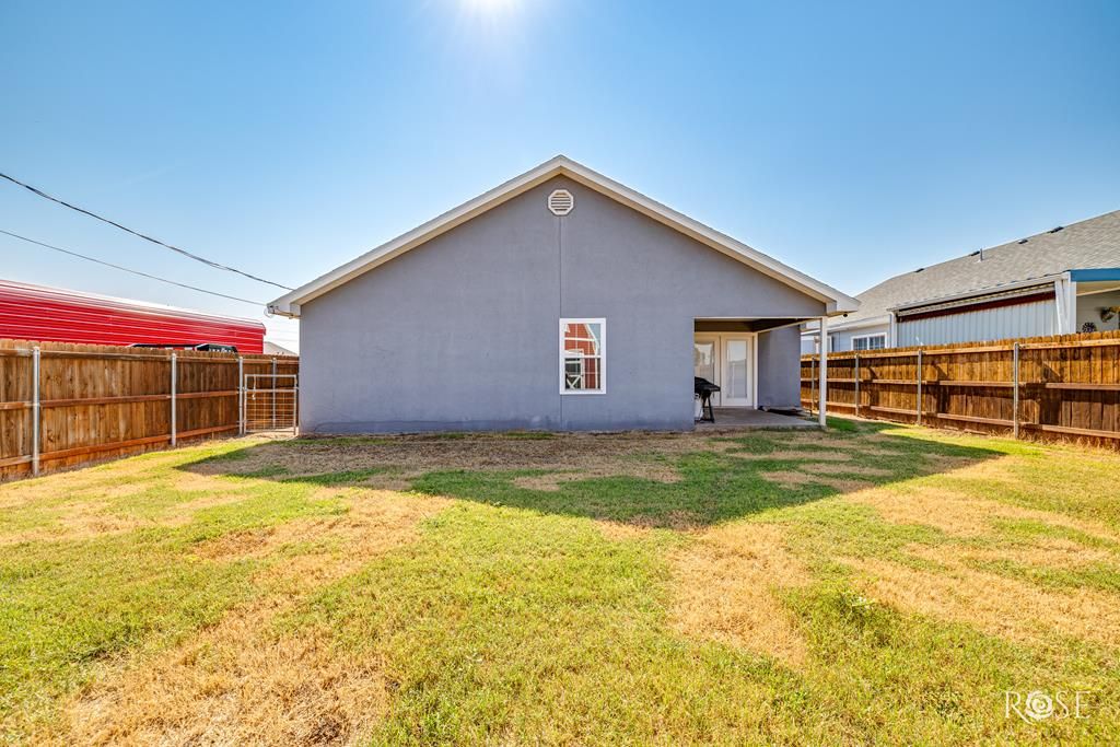 Image 25 of property listing at 3130 Juanita Ave, San Angelo, TX 76901