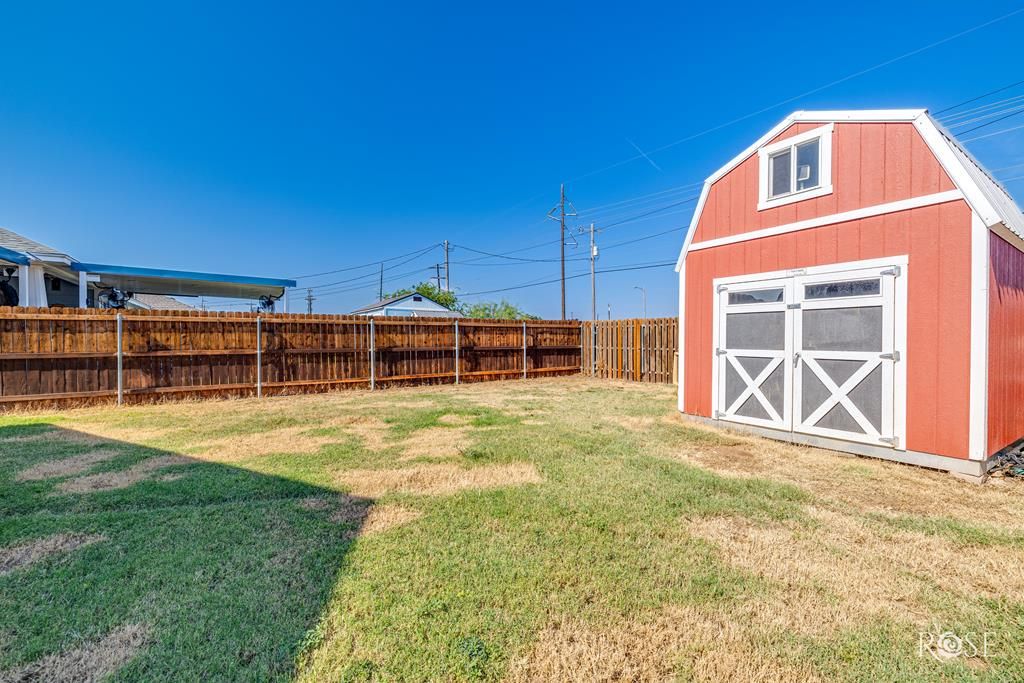 Image 27 of property listing at 3130 Juanita Ave, San Angelo, TX 76901