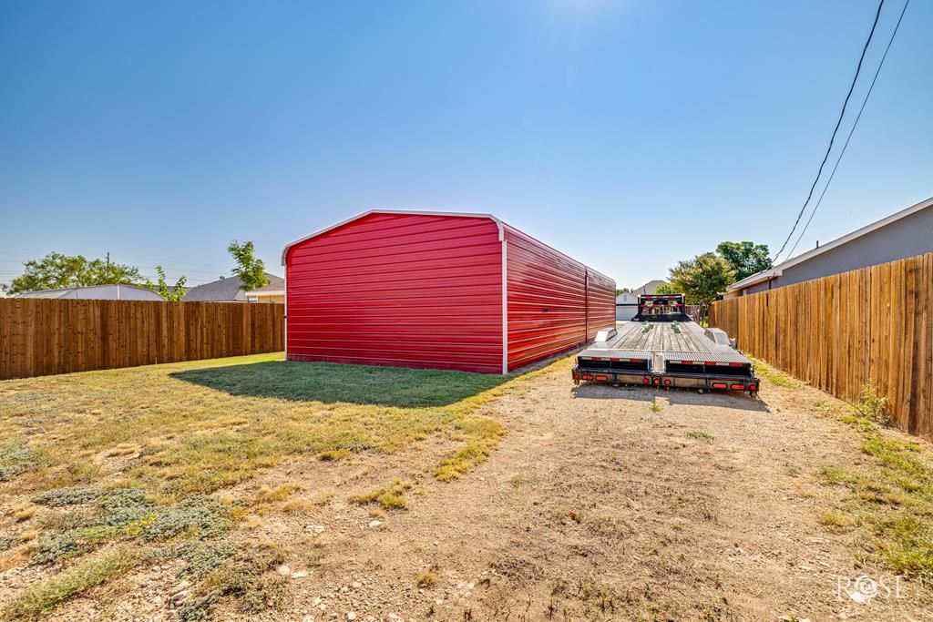 Image 32 of property listing at 3130 Juanita Ave, San Angelo, TX 76901