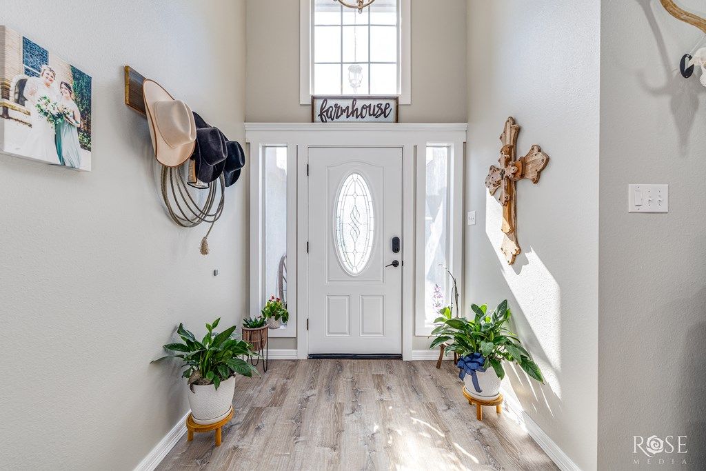 Image 8 of property listing at 3130 Juanita Ave, San Angelo, TX 76901