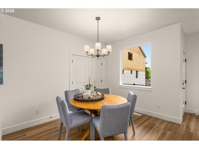 18939 Sw Hazelwood Ln L-8, Beaverton, OR 97078