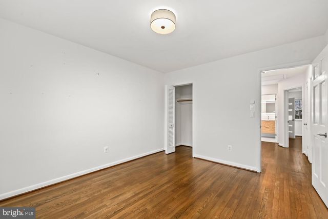 6210 LOCH RAVEN DR, Mclean, VA 22101