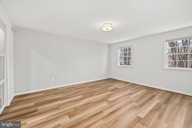 6210 LOCH RAVEN DR, Mclean, VA 22101