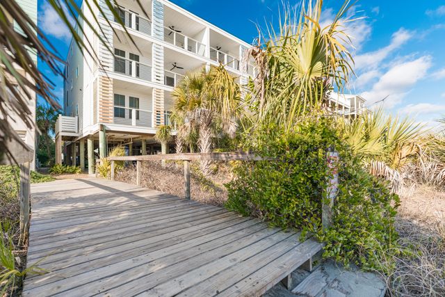 115 E Arctic Avenue 2a, Folly Beach, SC 29439