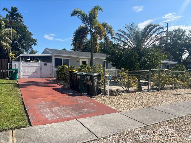 241 SW 3rd Ter 0, Dania Beach, FL 33004
