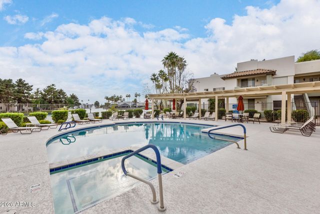 1825 W RAY Road 1055, Chandler, AZ 85224