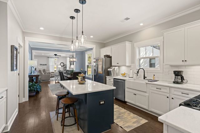 1904 E North Street, Greenville, SC 29307