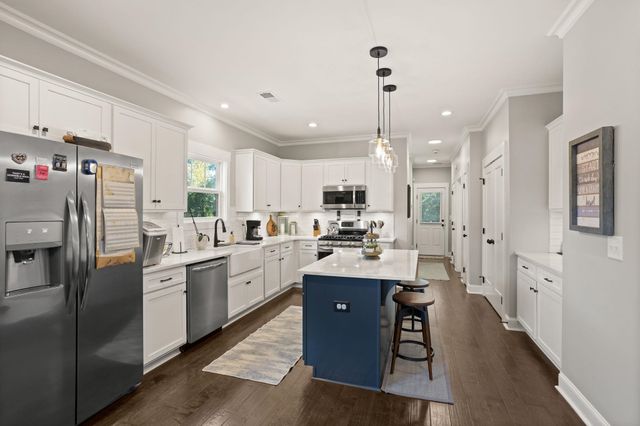 1904 E North Street, Greenville, SC 29307