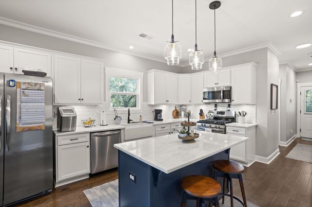 1904 E North Street, Greenville, SC 29307