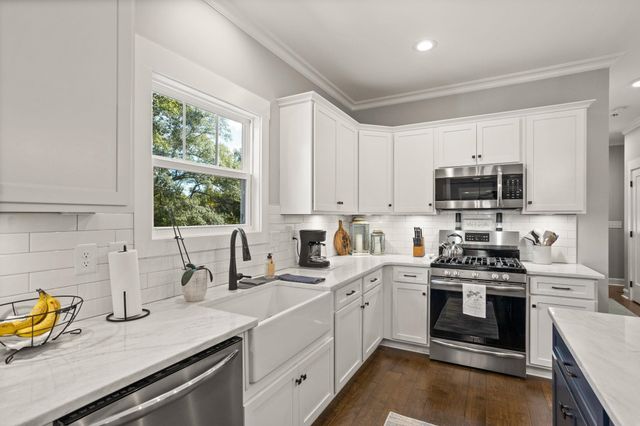 1904 E North Street, Greenville, SC 29307