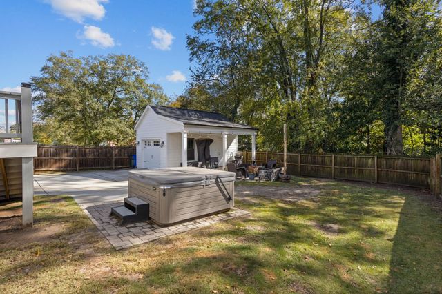 1904 E North Street, Greenville, SC 29307