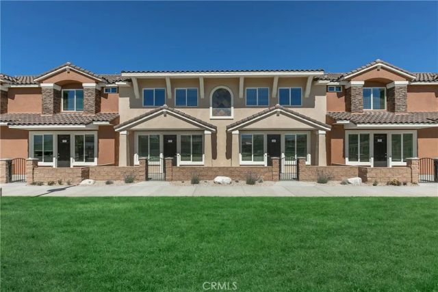 16852 Muscatel, Hesperia, CA 92345