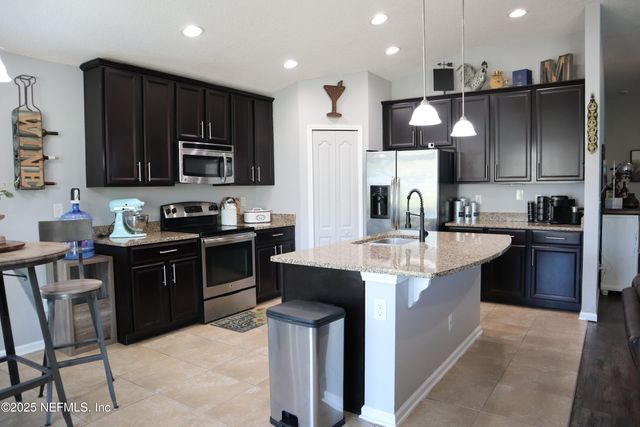 3970 CHIMNEY SWIFTS Lane, Middleburg, FL 32068