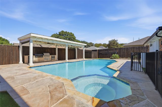 7311 Wester Way, Dallas, TX 75248