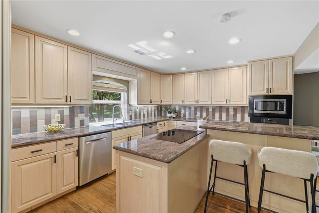 7311 Wester Way, Dallas, TX 75248
