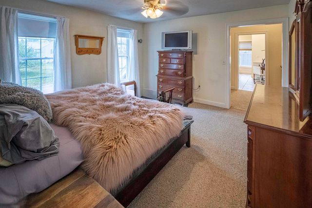 12 Maize Drive, Somersworth, NH 03878