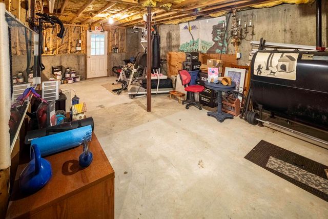 12 Maize Drive, Somersworth, NH 03878