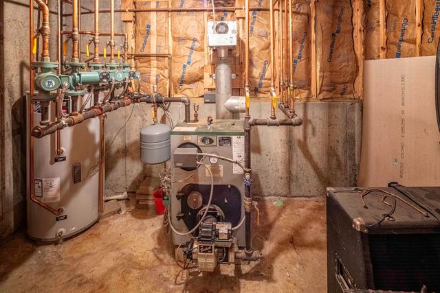 12 Maize Drive, Somersworth, NH 03878