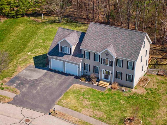 12 Maize Drive, Somersworth, NH 03878