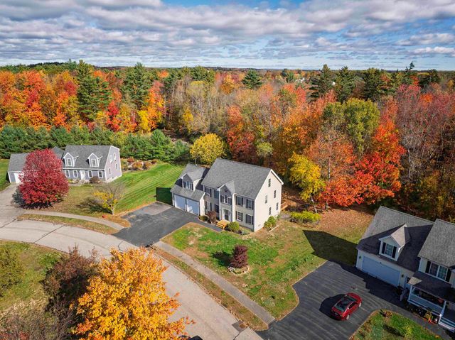 12 Maize Drive, Somersworth, NH 03878