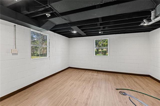 5808 Mackey Street, Merriam, KS 66202