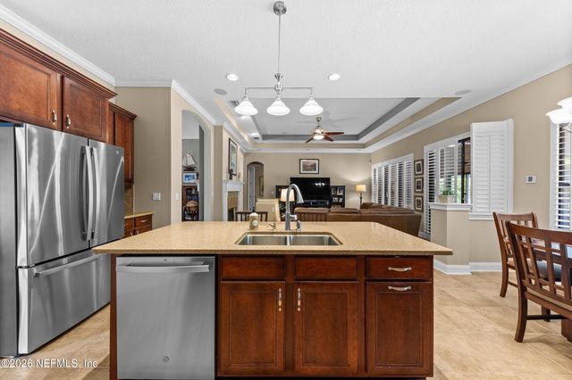 13107 HIGHLAND GLEN Way E, Jacksonville, FL 32224